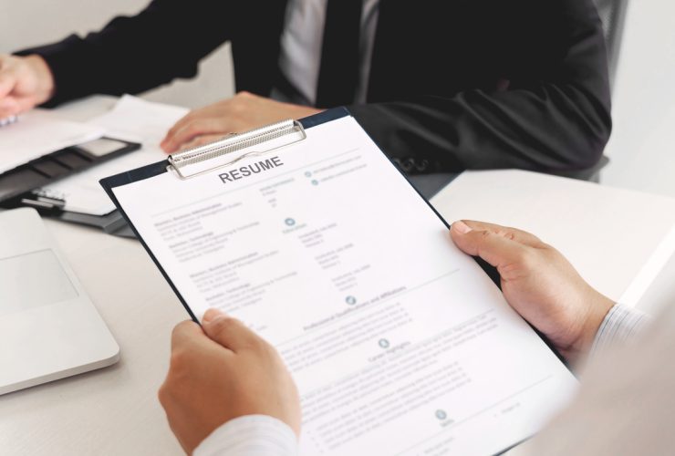 How to Write Resume Titles With Examples
